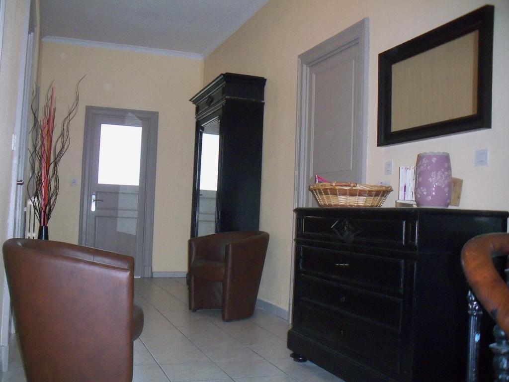 Servian La Cle D'Or B&B 외부 사진